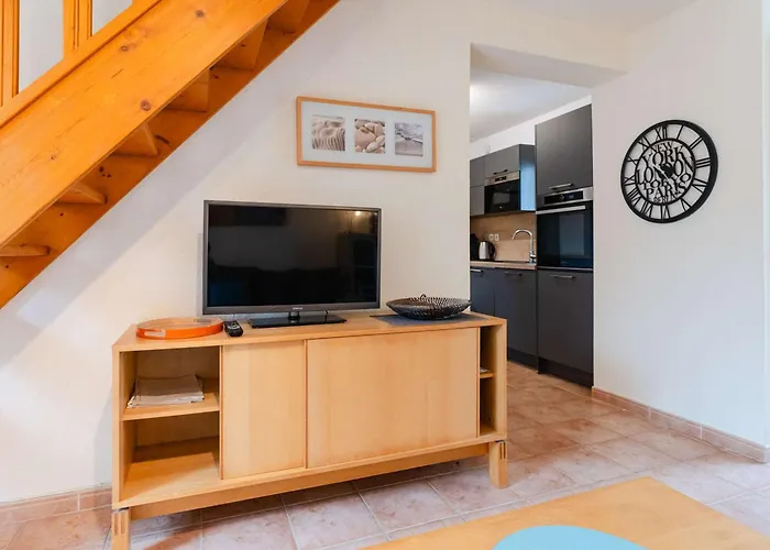 3 Pieces A Narbonne-plage, Animaux Acceptes - Fr-1-409-276 Narbonne